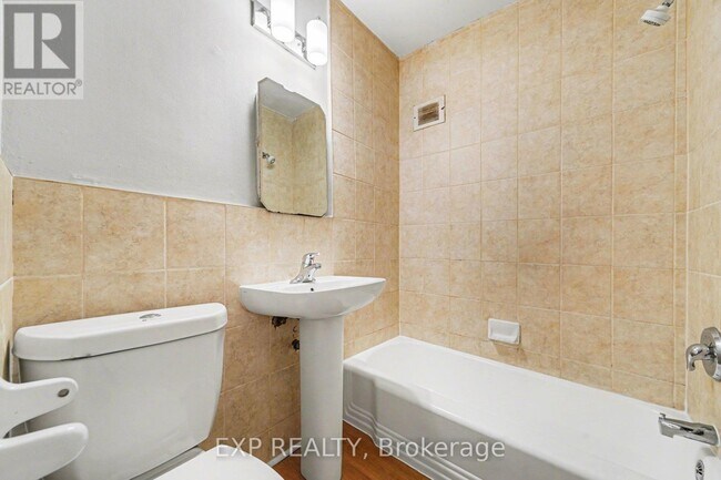 Photo - 1455 Morisset Ave Unit 24