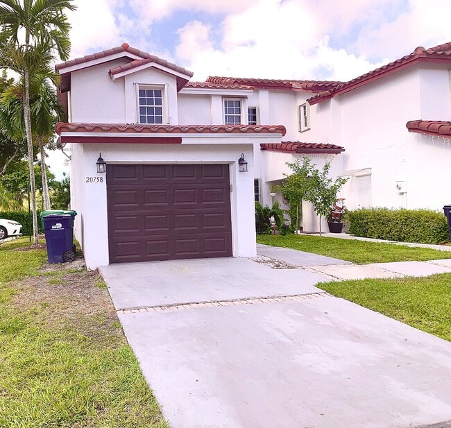 Building Photo - 20758 SW 83rd Ave