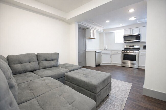 Photo - 306 Bryant Ave Unit Apt 1