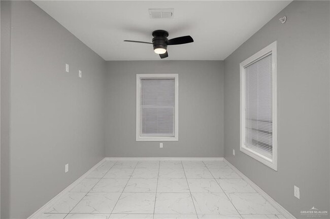 Photo - 13 W Rogers Rd Unit 52