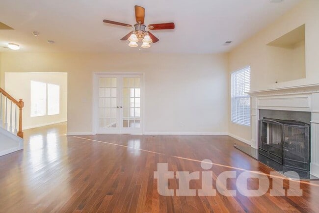 Photo - 3006 Gale Ct