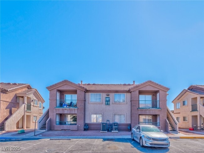Building Photo - 3957 Rebecca Raiter Ave Unit 202