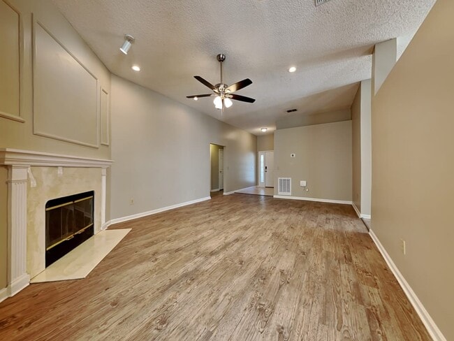 Photo - 4676 Mill Station Pl