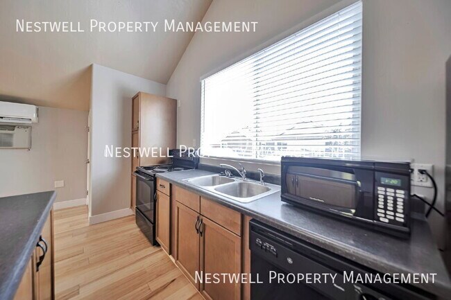 Photo - 4677 Firmont Dr