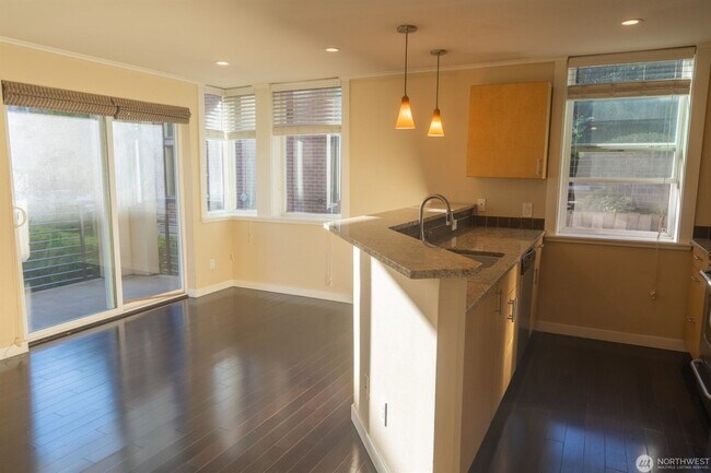 Photo - 2Bd/2Ba Seattle Condo Unit 201