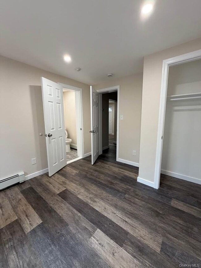 Building Photo - 16 Bellport St Unit 5