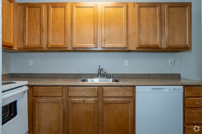 2BR, 1.5BA - 880SF - Kitchen view 2