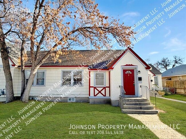 Building Photo - 406 9th Ave S