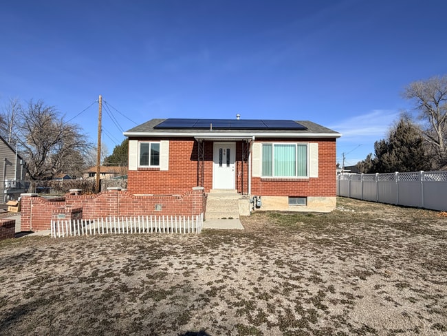 Photo - 56 Cottage Ave