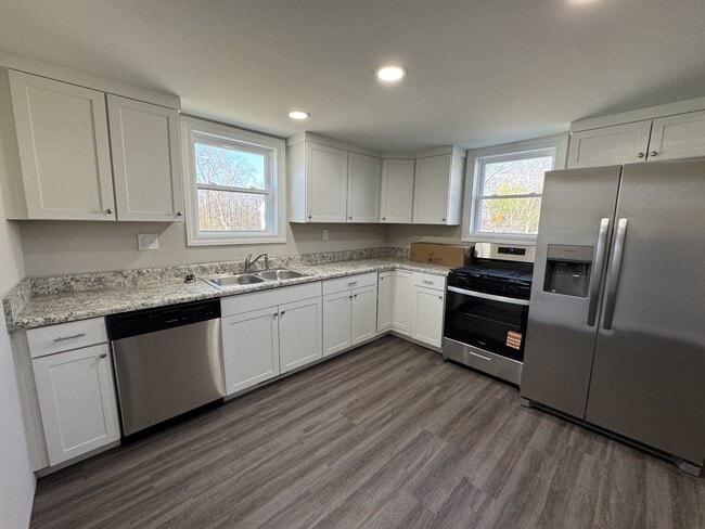 Photo - 122 N Vine St