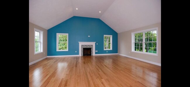 Photo - 150 Pollard St