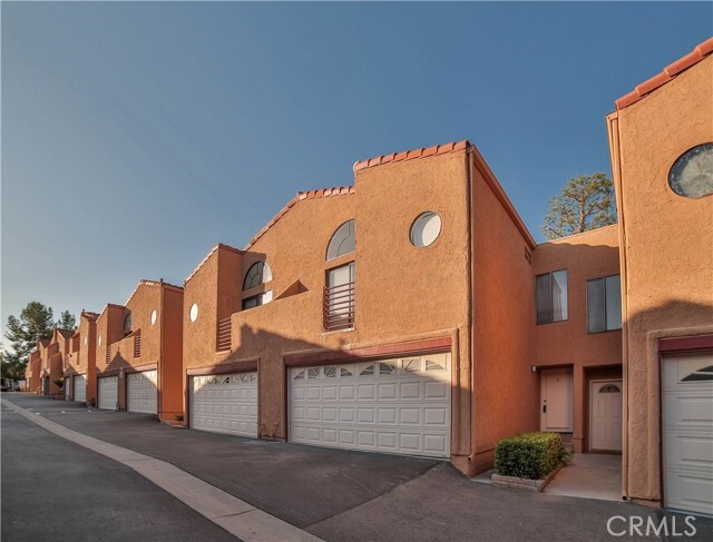 Building Photo - 5291 Colodny Dr Unit 9