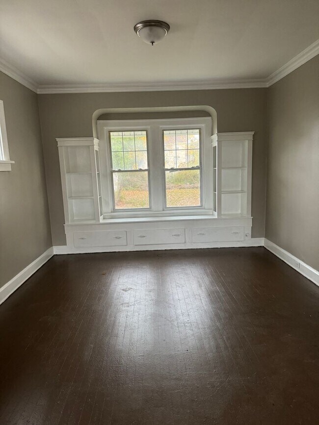 Photo - 4629 Bader Ave