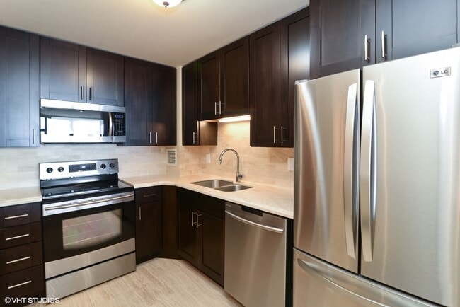 Photo - 401 E Ontario St Unidad 2907