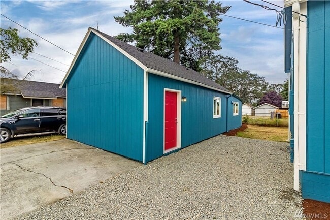 Newly Remodeled 2 Bed / 1 Bath ADU - Newly Remodeled 2 Bed / 1 Bath ADU House