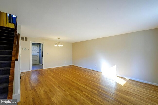 Photo - 9848 Hollow Glen Pl