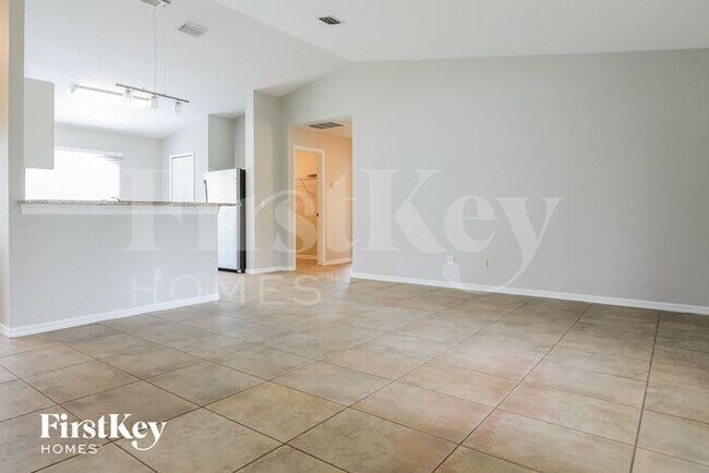 Photo - 1618 Purple Ln