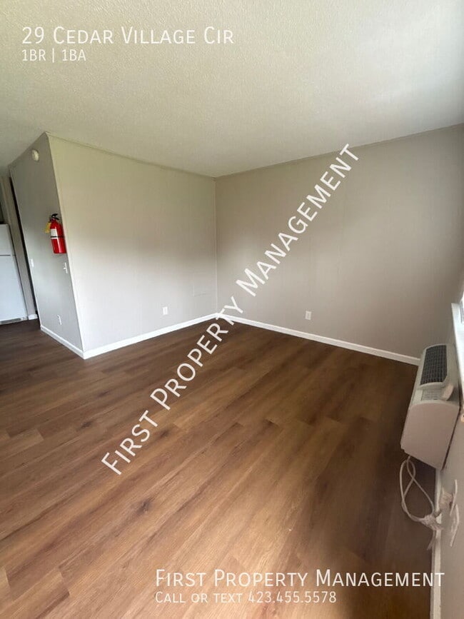 Photo - 29 Cedar Village Cir