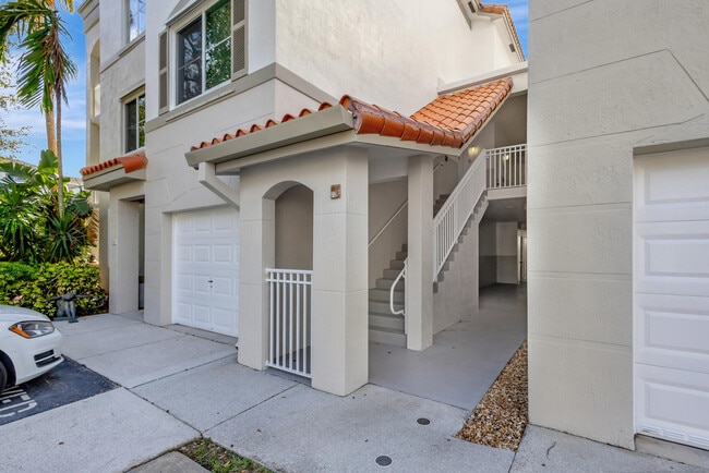Photo - 11020 Legacy Dr Unidad 303 Rental