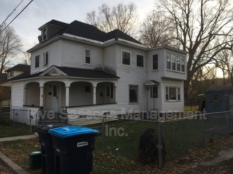 Photo - 7 Champlain Place - 1