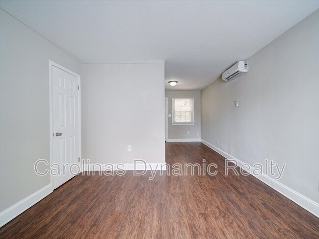 Photo - 321 S Gardner Ave Unidad Apartment 6