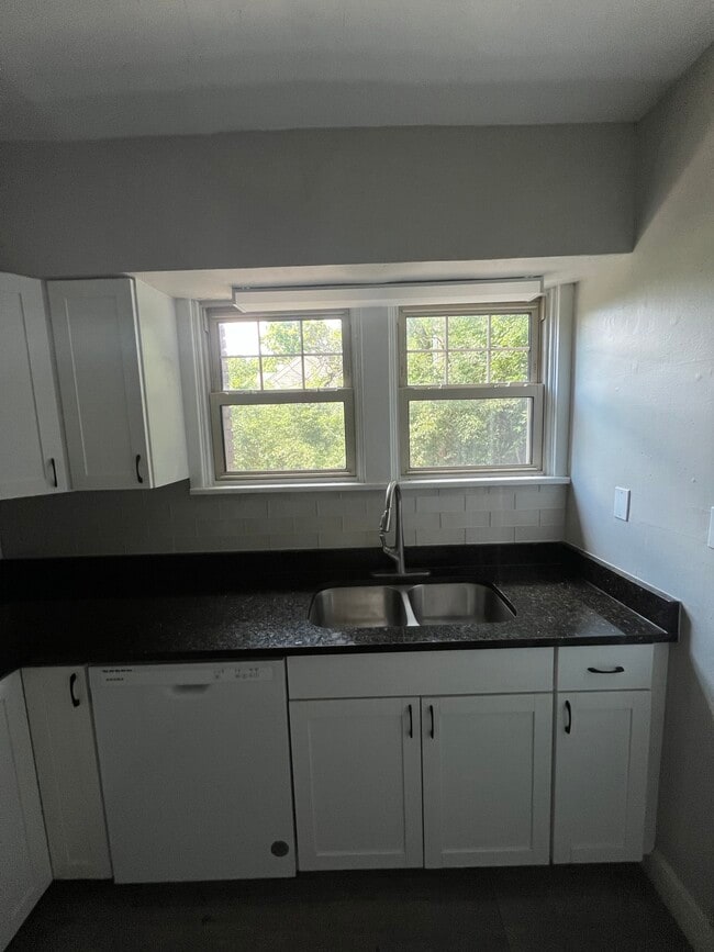 Photo - 4038 Clifton Ave Unit 2