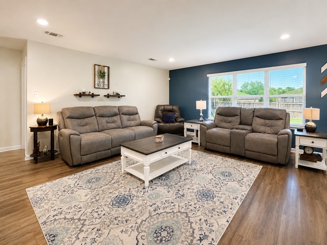 Photo - 9023 Bellewood Pl