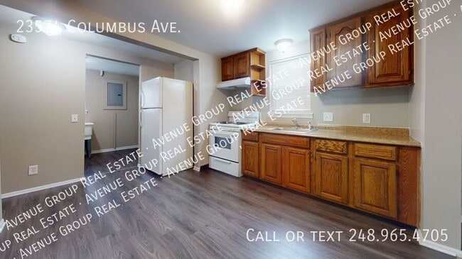 Photo - 23574 Columbus Ave