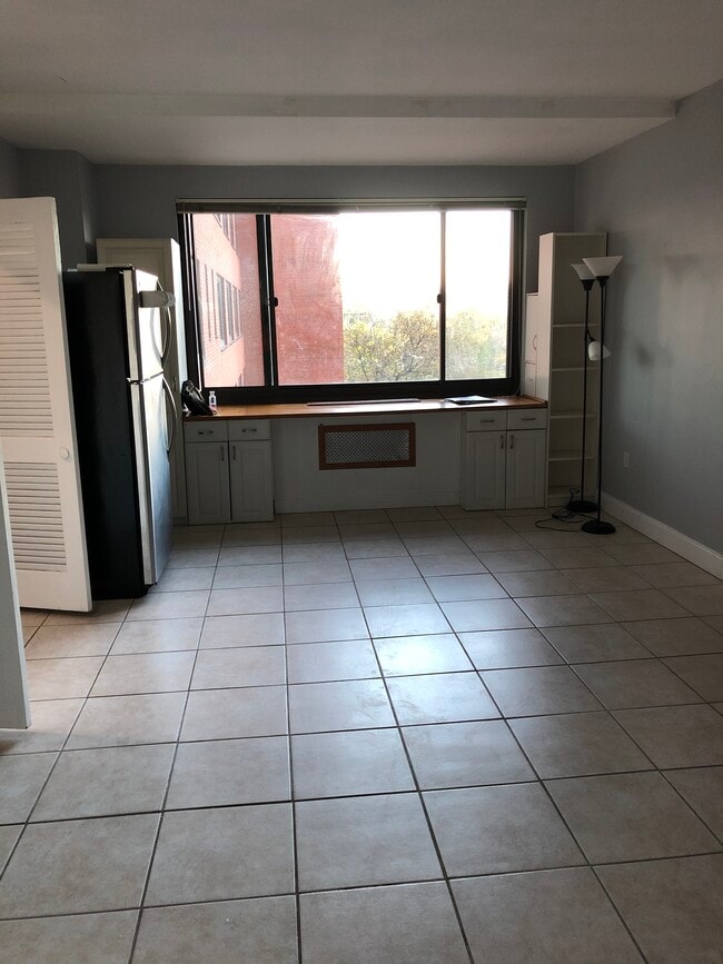 Photo - 1021 Arlington Blvd Unit 325