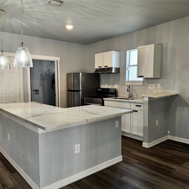 Photo - 3917 Kashmere St