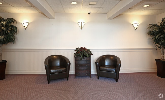 Photo - Woodrow Wilson Apartments