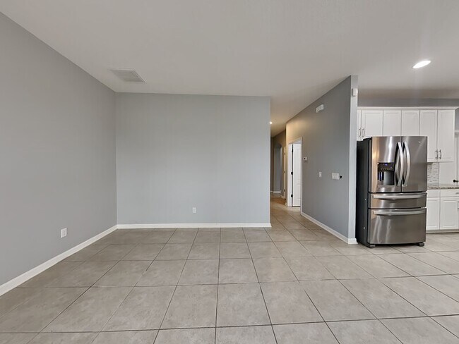 Photo - 5955 Paxton Ct