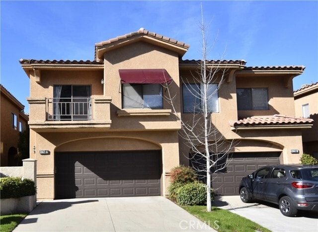 Photo - 2062 Lakeshore Dr