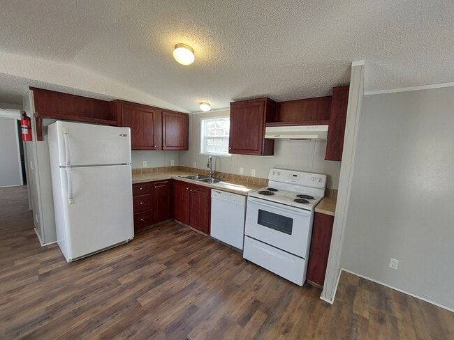 Photo - 56 Castings Rd