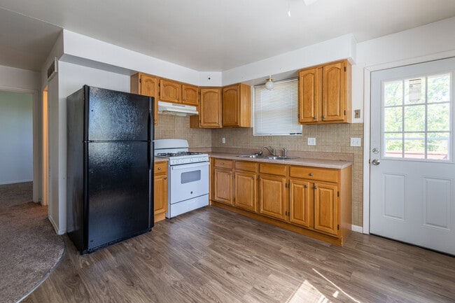 Building Photo - 1681 Lonedell Rd Unit 1681