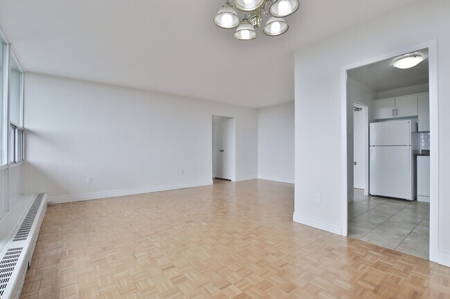 Photo - 70 Cambridge Ave Unité 2-Bed