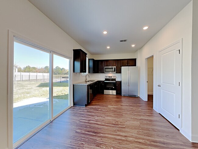 Photo - 5945 Hampton Creek Rd