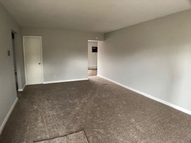 Photo - Great Bridgman Duplex Casa