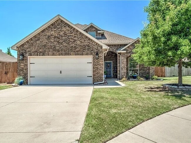 Building Photo - Beautiful 4bed/2.5bath Home Available in Mustang, OK