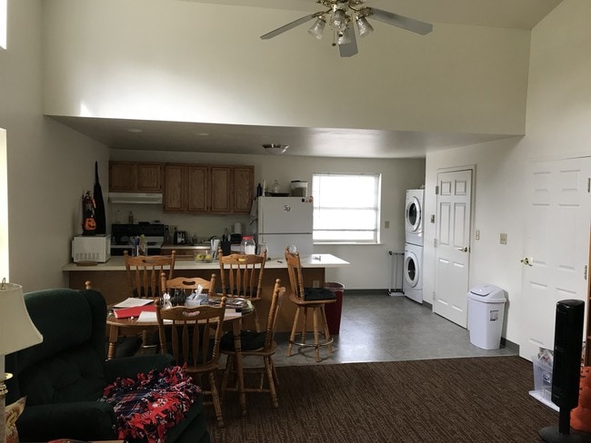 Photo - 875 Willard St Unit 875