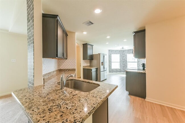 15238 Snowdrop Field Dr