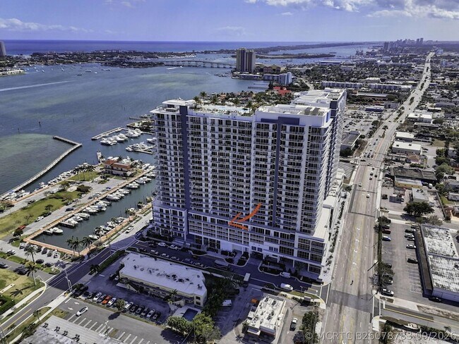 220 Lake Shore Dr Unit 609