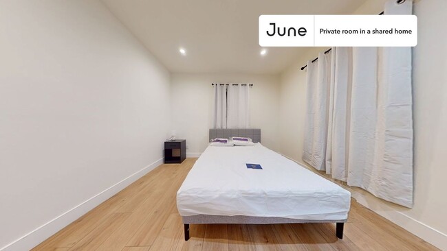 Private bedroom in 4 bed/4 bath Home - Private bedroom in 4 bed/4 bath Home Unit C