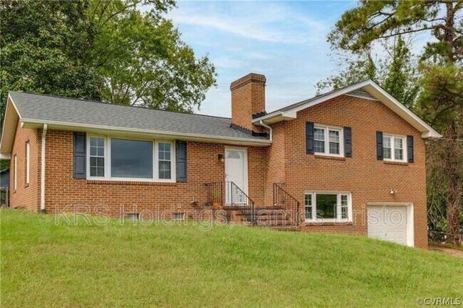 Photo - 812 Lakewood Dr House