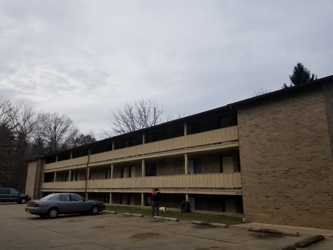 Building Photo - 1320 Bailey Rd Rental