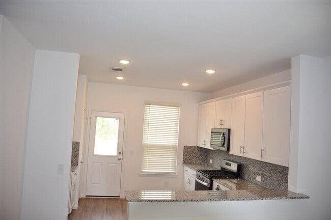 Building Photo - 10614 Cashew Run Ln Rental