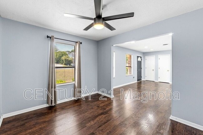 Photo - 262 Indian Creek Rd
