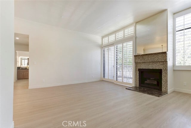 Photo - 10470 Riverside Dr Unit 102