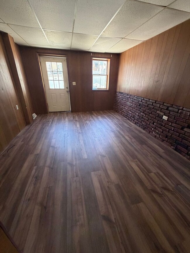 Photo - 2 Bedrooms House w/ Large Yard!