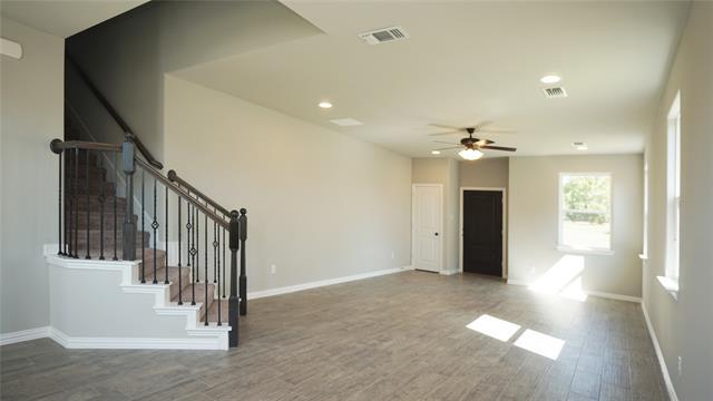 Photo - 712 Prairie Creek Dr